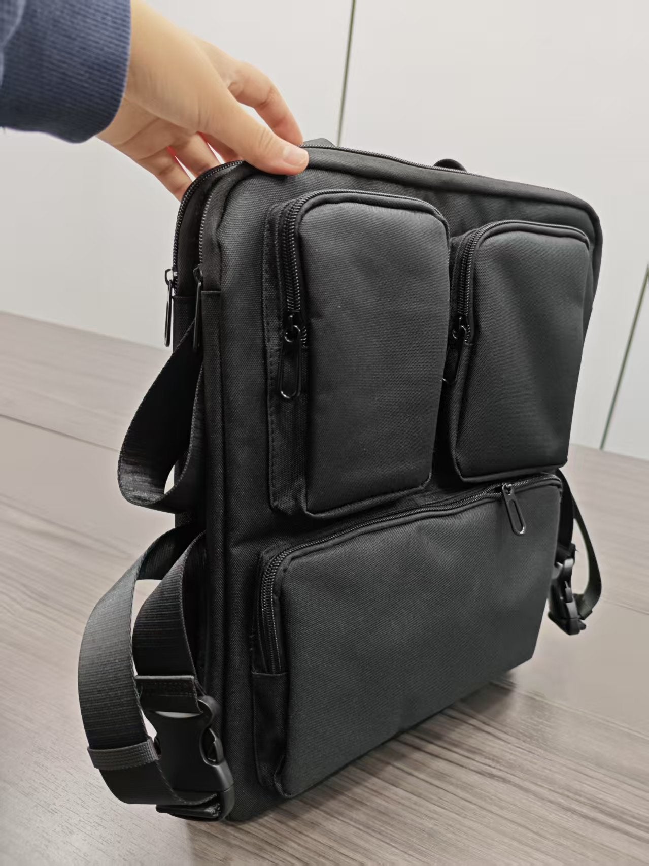 Outdoor portable luggage hanging bag storage bag, large capacity multifunctional storage bag, portable bag